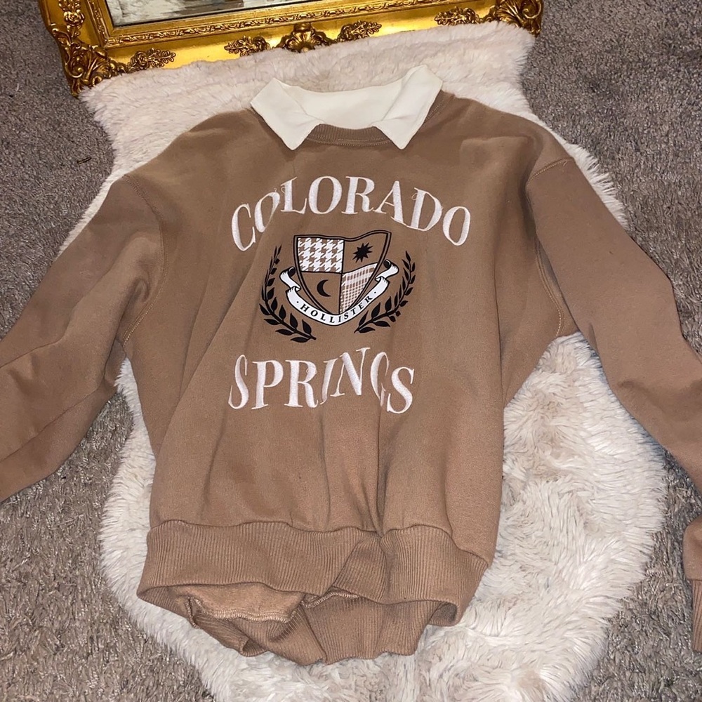Brown hollister oversized sweater